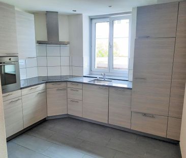 Appartement lumineux de 3 pièces au centre de St-Imier - Photo 1