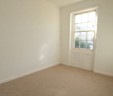 3 Little Pembury Lansdown Crescent, CHELTENHAM GL502JX - Photo 2