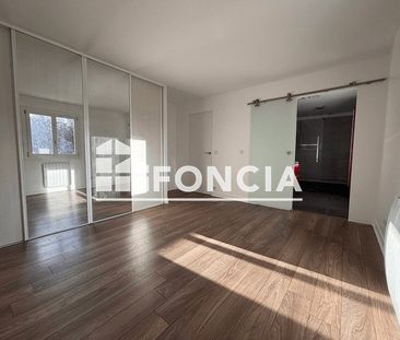 Tout savoir sur cette maison dans le quartier Le Plateau, à Louveci... - Photo 2