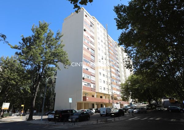 Apartamento T3 em Lisboa