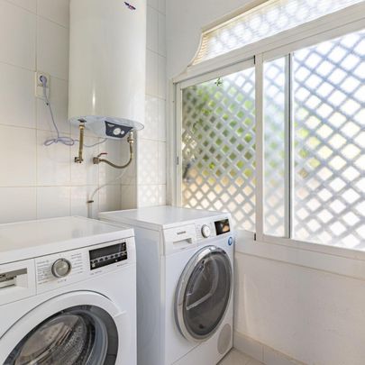 Detached Villa in Marbella - Photo 1