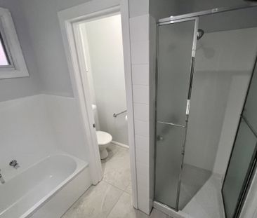 4/61 St Elmo Road, Ivanhoe VIC 3079 - Photo 4