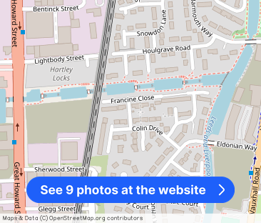 Francine Close, Liverpool - Photo 1