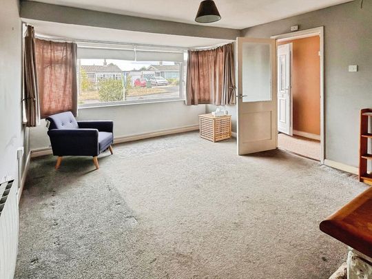 2 bedroom bungalow to rent - Photo 1