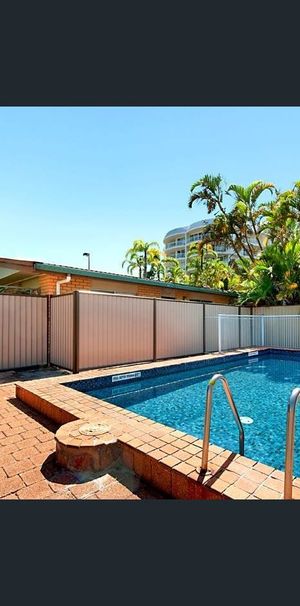 Neat & Tidy unit in quiet complex - Photo 1