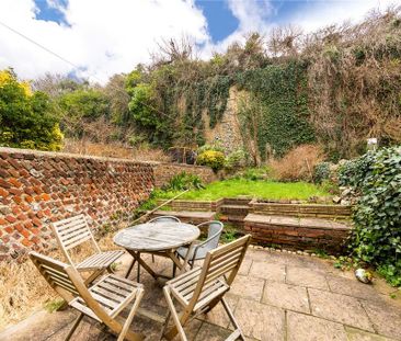 5 bedroom terraced house to rent - Photo 3