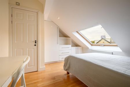 Queens Terrace, Newcastle Upon Tyne - Photo 5