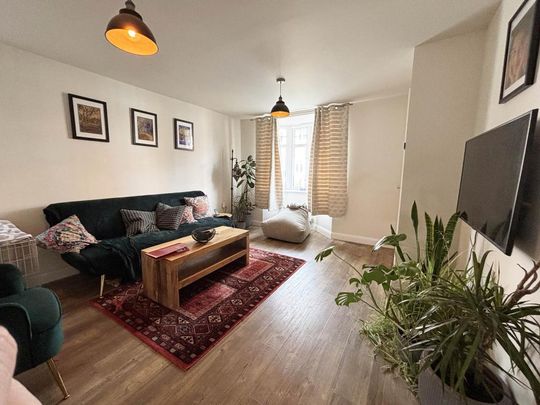 3 bedroom semi-detached house to rent - Photo 1