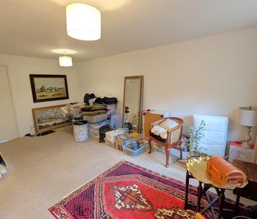 Bankside, Woking - 1 bedroomProperty for lettings - Seymours - Photo 4