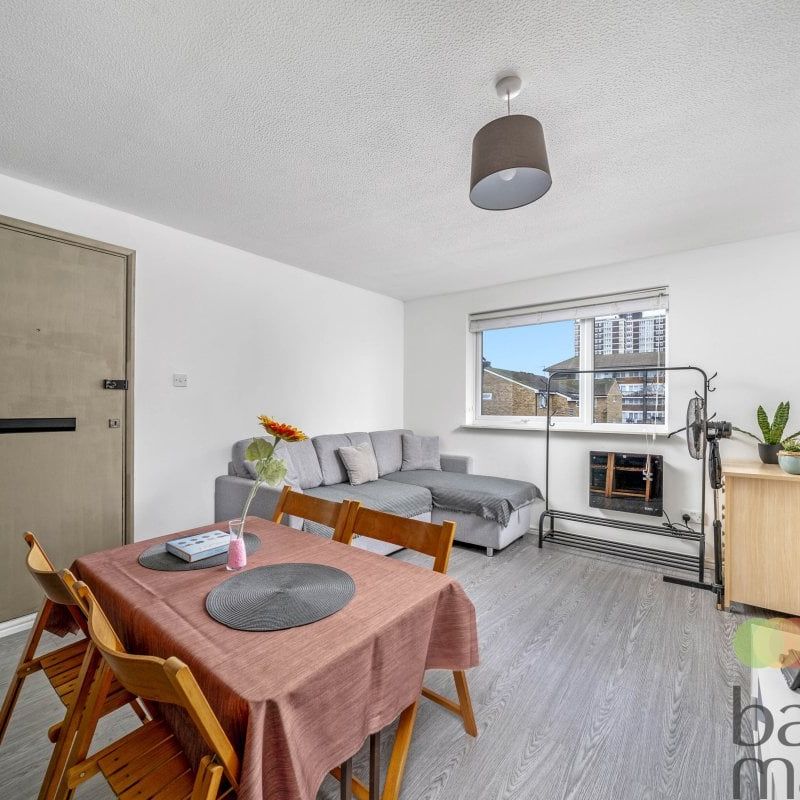 Willoughby Lane - Photo 1