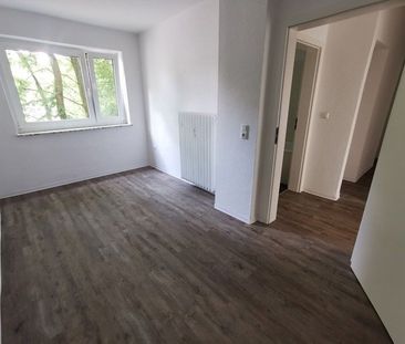 Wir modernisieren* für Sie in 2025! Geräumige 3 Zimmer Wohnung in r... - Foto 1