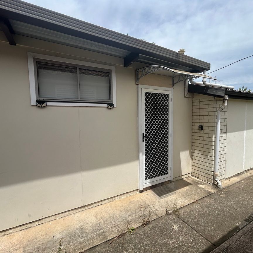 8A Shane Street Colyton - Photo 1