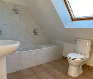 Location Maison 5 pièces 91m² - Photo 6