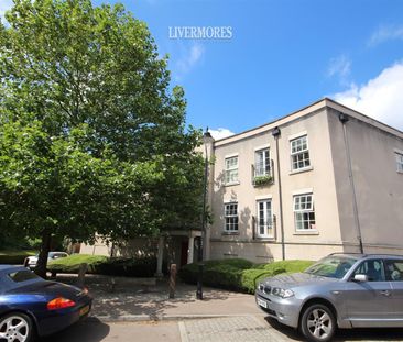 1 bedroom Flat to let - Photo 1