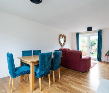 3 bedroom terraced house to rent - Photo 1