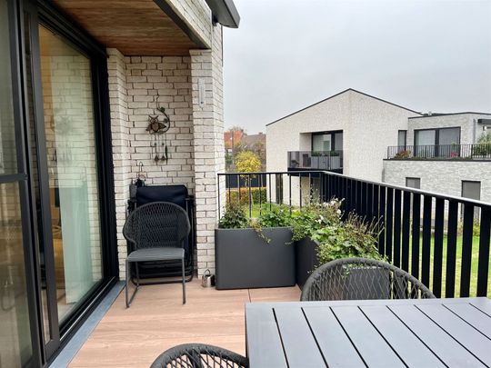 Recent appartement met 2 slaapkamers en terras - Photo 1