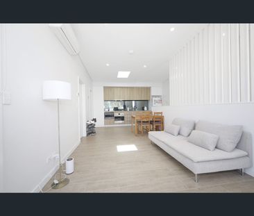 9 Farrell St, Edmondson Park, NSW 2174 - Photo 2