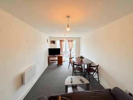 Newton Road, Yeovil, Somerset - Photo 2