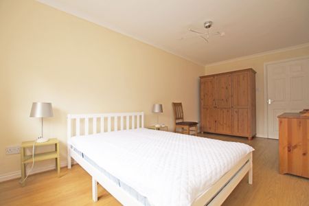 Ruchill Street, Ruchill, Glasgow - Photo 4