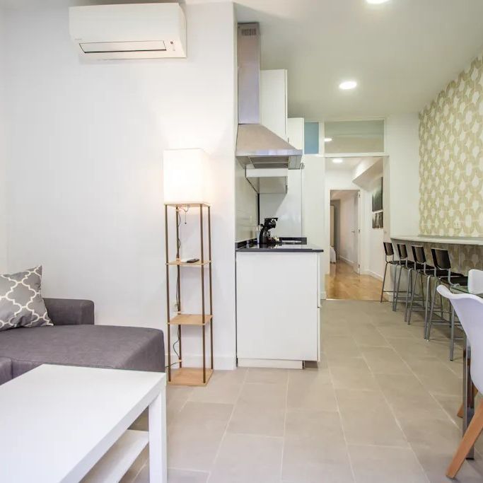 Calle de Guipúzcoa, Madrid, Community of Madrid 28020 - Photo 1