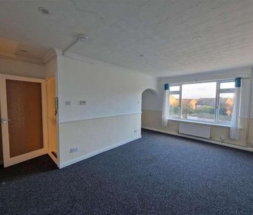 Scott Avenue, Rainham, Gillingham, ME8 - Photo 1