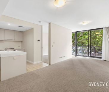 ONE BEDROOM + STUDY ON KING STREET WHARF | Unfurnished - Photo 5