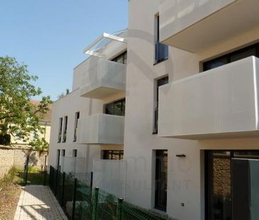 Location / Studio - Photo 4