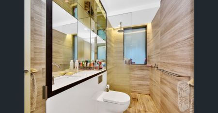 One Bedroom apartment in an exceptional location Furnished at $870/week - Photo 3