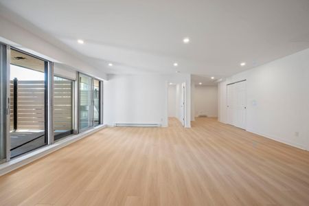 Unit 409: Entire unit - Photo 2