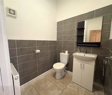 Cleveland Road, 78, Manchester, M8 4QY, Greater Manchester - Photo 6