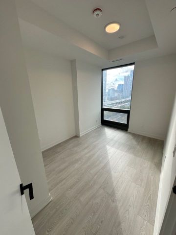 For Lease - 35 Parliament Street Unit# 1606, Toronto, Ontario - Photo 2
