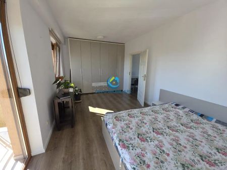 Apartament 2 camere in Plopilor, langa parc - Photo 5
