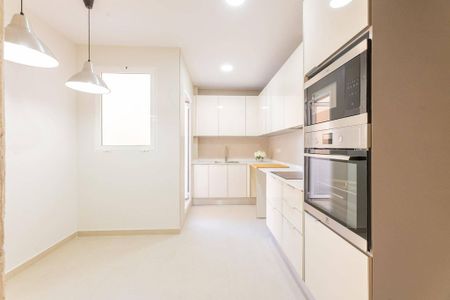 4 room luxury Apartment for rent in Valencia, Spain - Photo 5