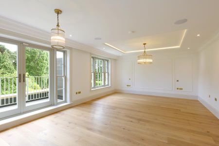 5 bedroom terraced house to rent - Photo 4