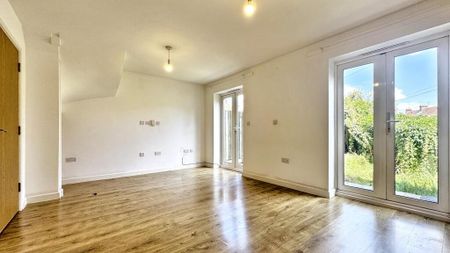 4 bedroom house to rent - Photo 2