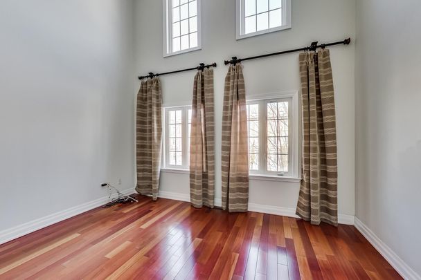 For Lease - 17 Judy Sgro Avenue, Toronto, Ontario - Photo 1