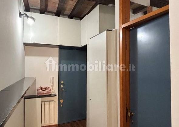 Bilocale Borgo del Carbone 3, Centro Storico, Parma
