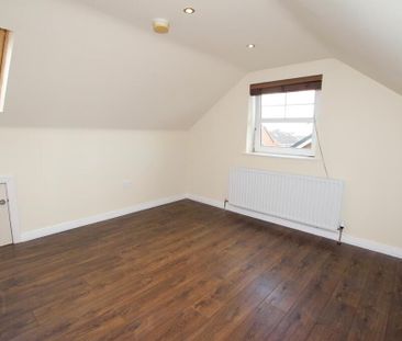 35 The Beeches, Hightown Road, Newtownabbey, BT36 7DL - Photo 2