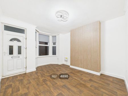 3 bedroom property to rent - Photo 2