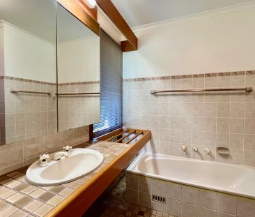 Beautiful Water Front Reserve Home! - Photo 6