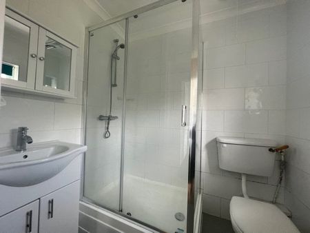 BARSTABLE BASILDON - Photo 4