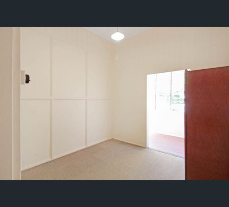2/15 Charles Street, New Farm, Qld 4005 - Photo 5
