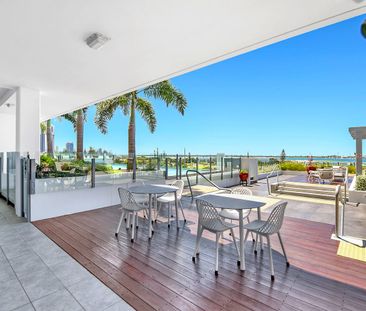 Small & Everything Nice - Fabulous View - UF 1 Bed Apt - Photo 5