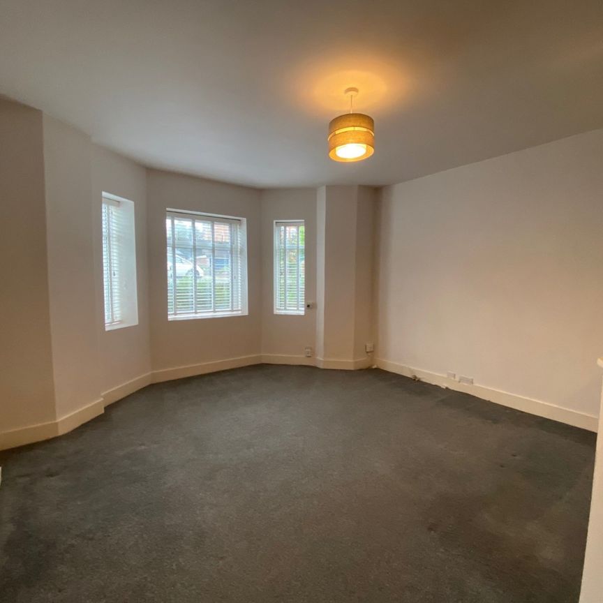 Flat 1 - Photo 1