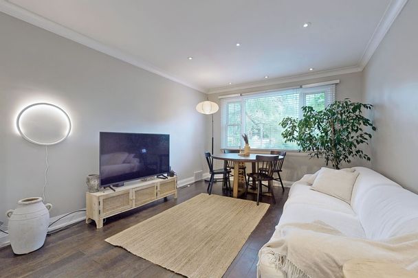 For Lease - 925 Kingsway Drive Unit# Main, Burlington, Ontario - Photo 1