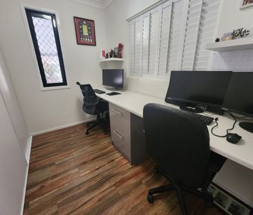 🌞 Coastal Living at Its Best – Mostly Furnished Home for Rent in Bu... - Photo 2