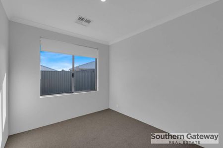 BRAND NEW LOW MAINTENANCE HOME - Photo 5