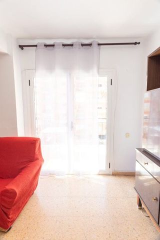 Plaça del Cedre, Valencia, Valencian Community 46022 - Photo 4