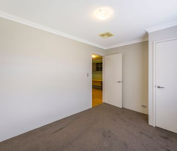 Coastal Comfort Family Home - Photo 3