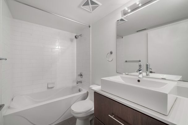 For Lease - 1169 Queen Street Unit# 209, Toronto, Ontario - Photo 1